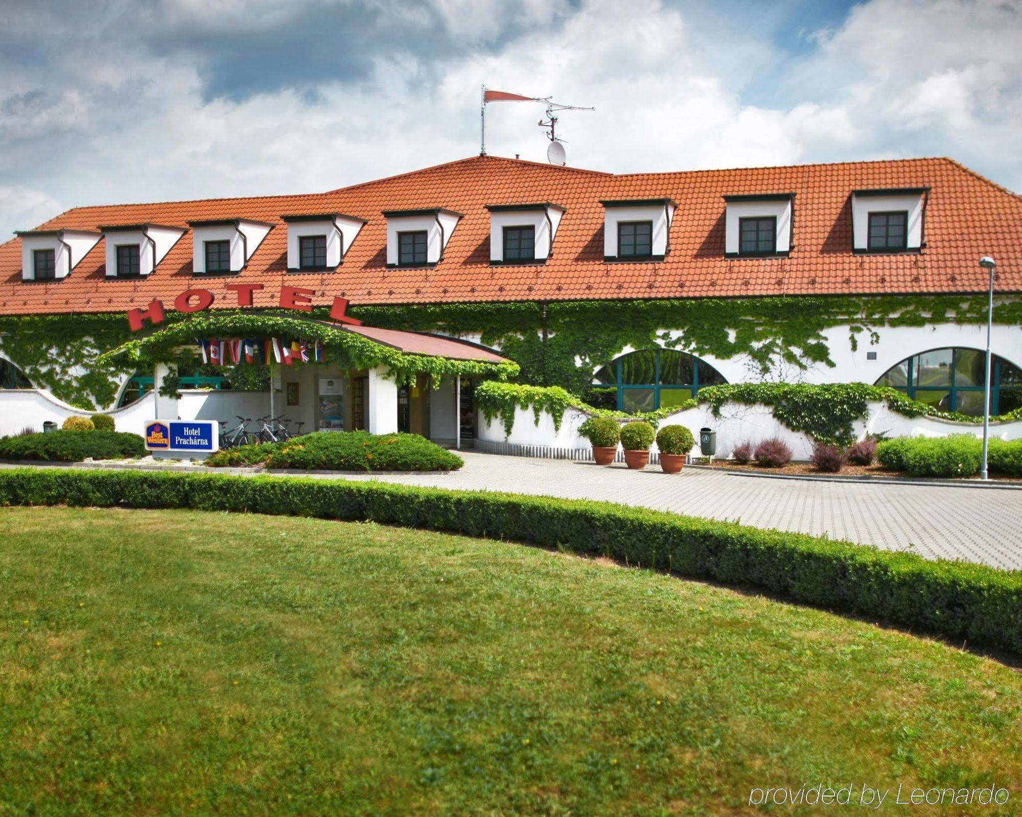 Pracharna Park Hotel Оломоуц Екстериор снимка